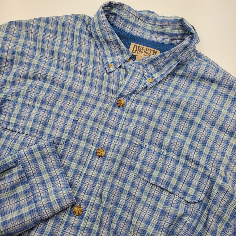 Duluth Trading Co Mens XL Blue Plaid Vented Back Long Sleeve Button Down Shirt